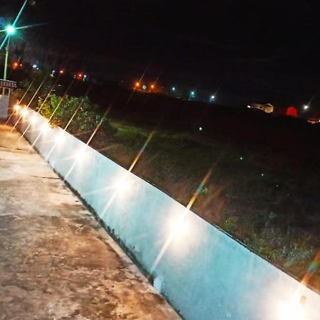 Ambiente Familiar Villa Rio das Ostras Esterno foto